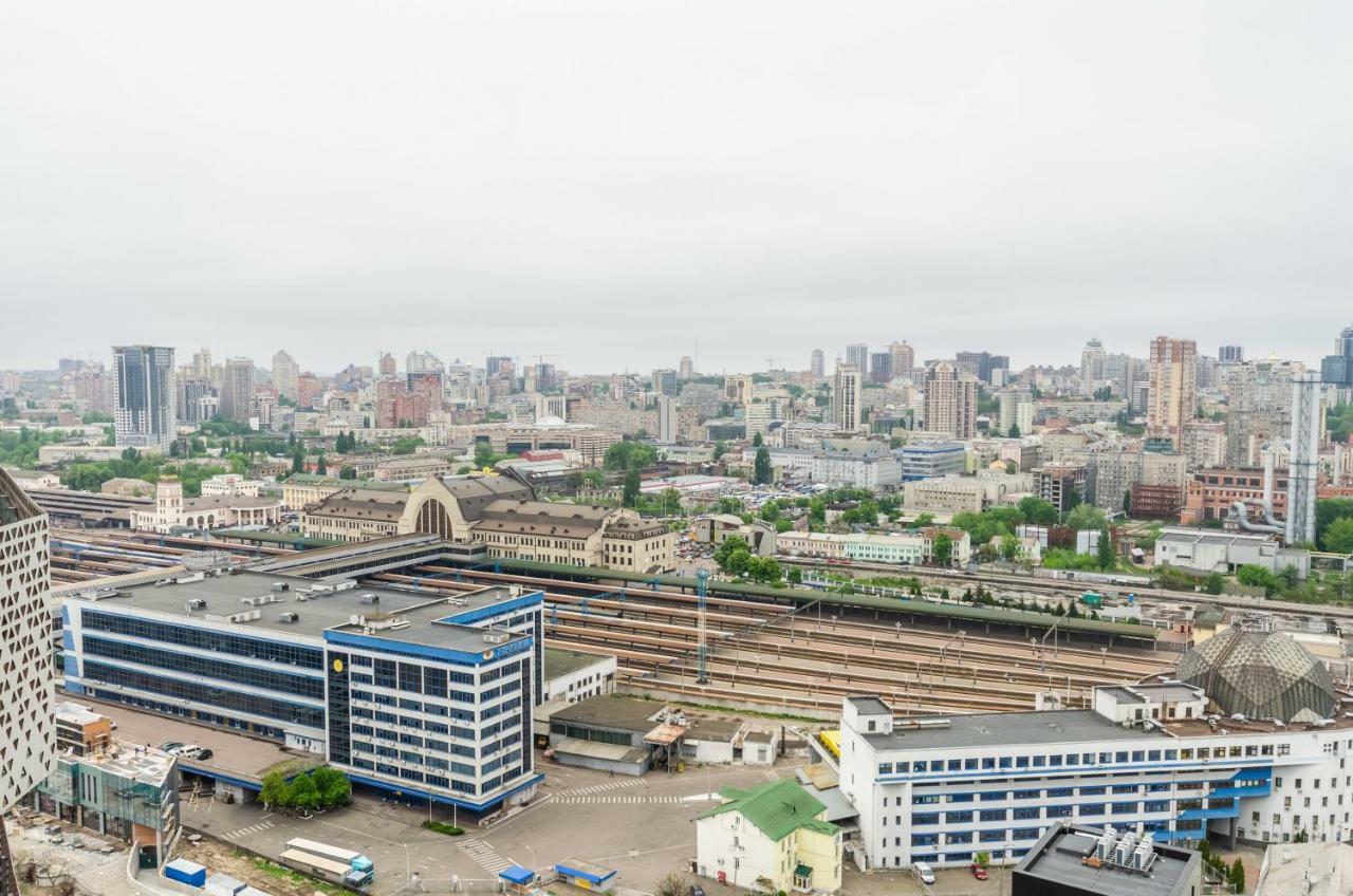 Kyiv View Railway Station Hotell Exteriör bild